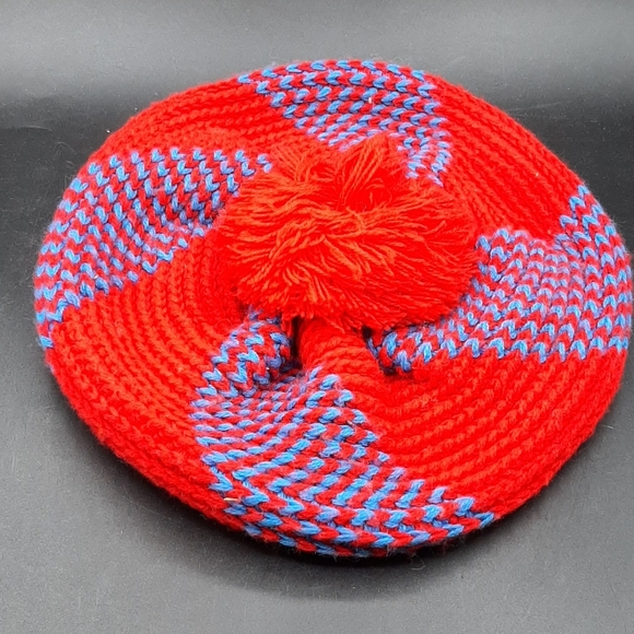 Vintage Handcrafted Knit Beret Tam Hat Unisex One Size Red & Blue Pom Pom Taiwan - Picture 5 of 8